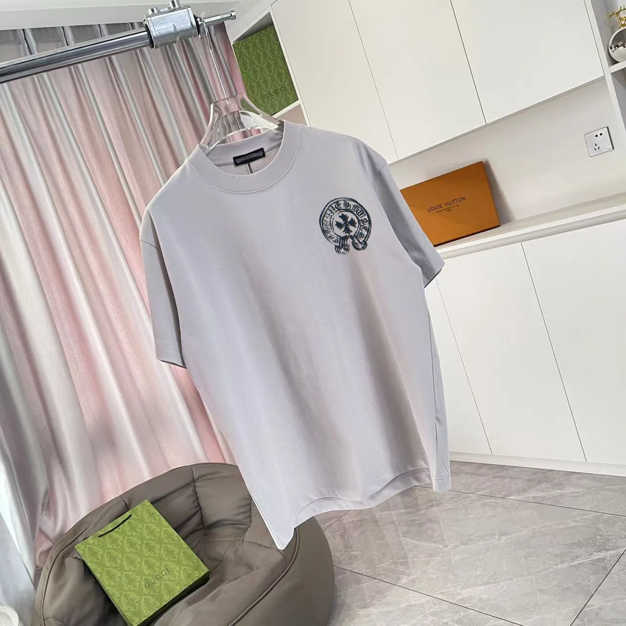 🅿️170 ch Cro* 2025 summer new style Sanskrit cross horseshoe print short-sleeved T-shirt customized fabric 300g same style for men and women Size: S M L XL XXL five sizes Color: black white rose red iron gray